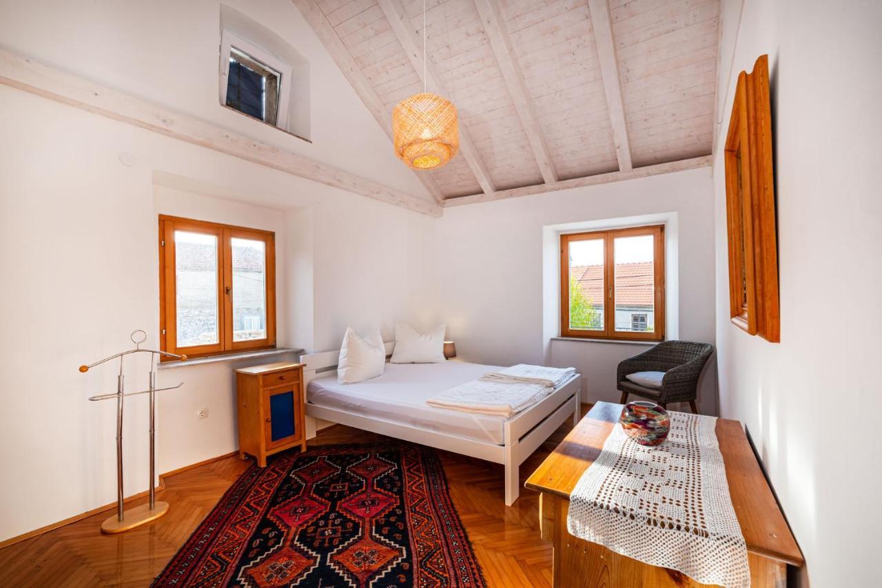 Ferienhaus Kuca Marija - Traditionelles Steinhaus Bei Zadar Debeljak Buitenkant foto